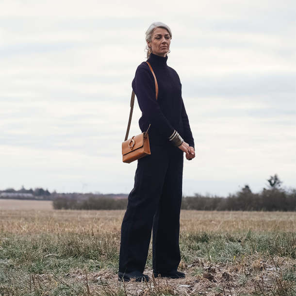 Fabrikant Bag Crossbody 1 Brown