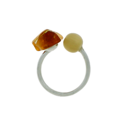 Horn &amp; Amber Ring 1