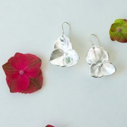 Flora hydrangea earring silver-plated