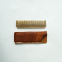 Horn Kamm Normal Klein Inkl. Lederetui