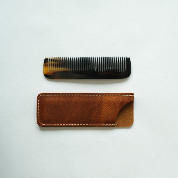 Horn Kamm Normal Klein Inkl. Lederetui
