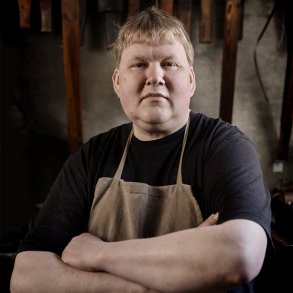 Workshop - Lav din egen rabarber-spiseske i horn i B�vlingbjerg