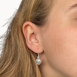 Flora Blackthorn earing silver-plated