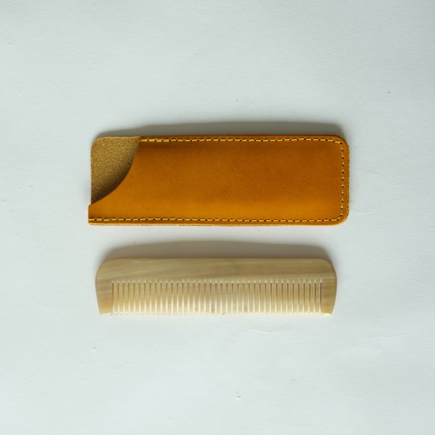 Horn Kamm Normal Inkl. Lederetui