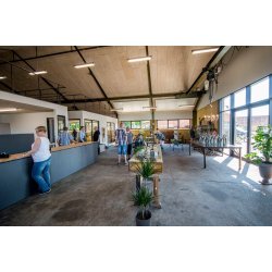 Turen gr til Bvling: Kr-selv-tur til Hornvarefabrikken